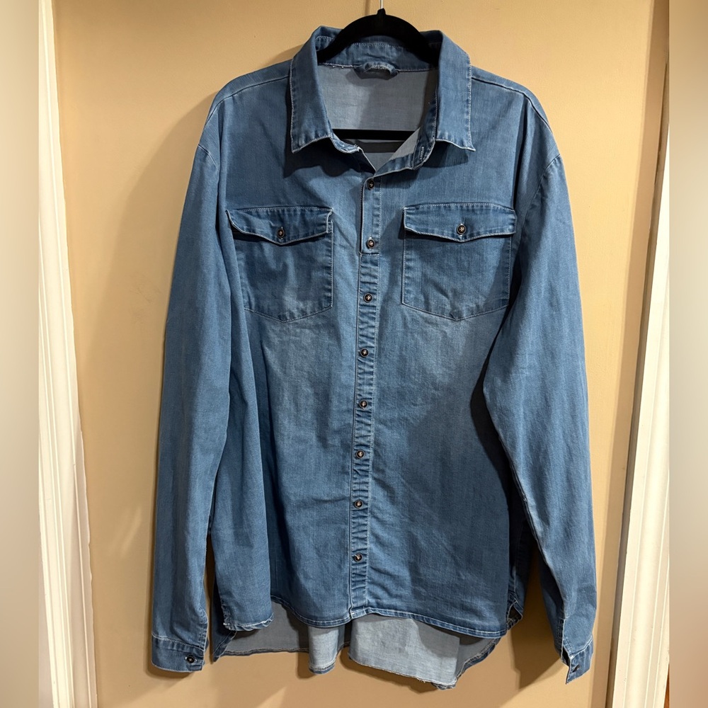 Cowgirl Tuff Blue Chambray Button Front Shirt XXL